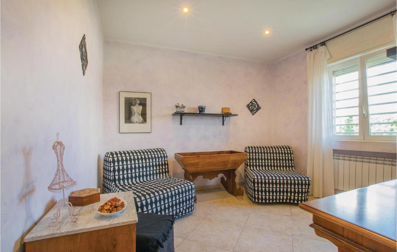 Awesome Apartment In Bari With Wifi Εξωτερικό φωτογραφία