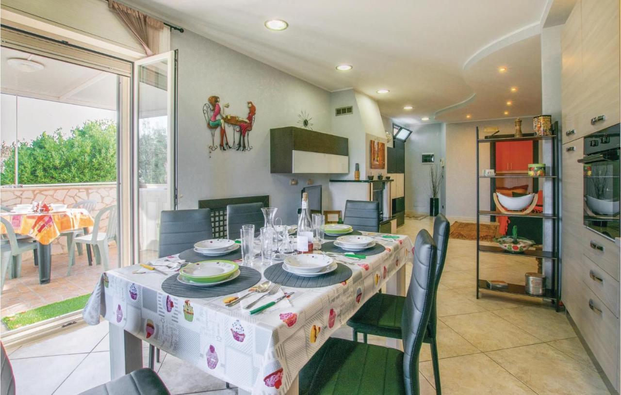 Awesome Apartment In Bari With Wifi Εξωτερικό φωτογραφία