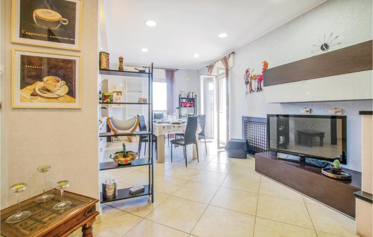 Awesome Apartment In Bari With Wifi Εξωτερικό φωτογραφία