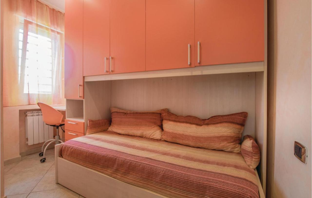 Awesome Apartment In Bari With Wifi Εξωτερικό φωτογραφία